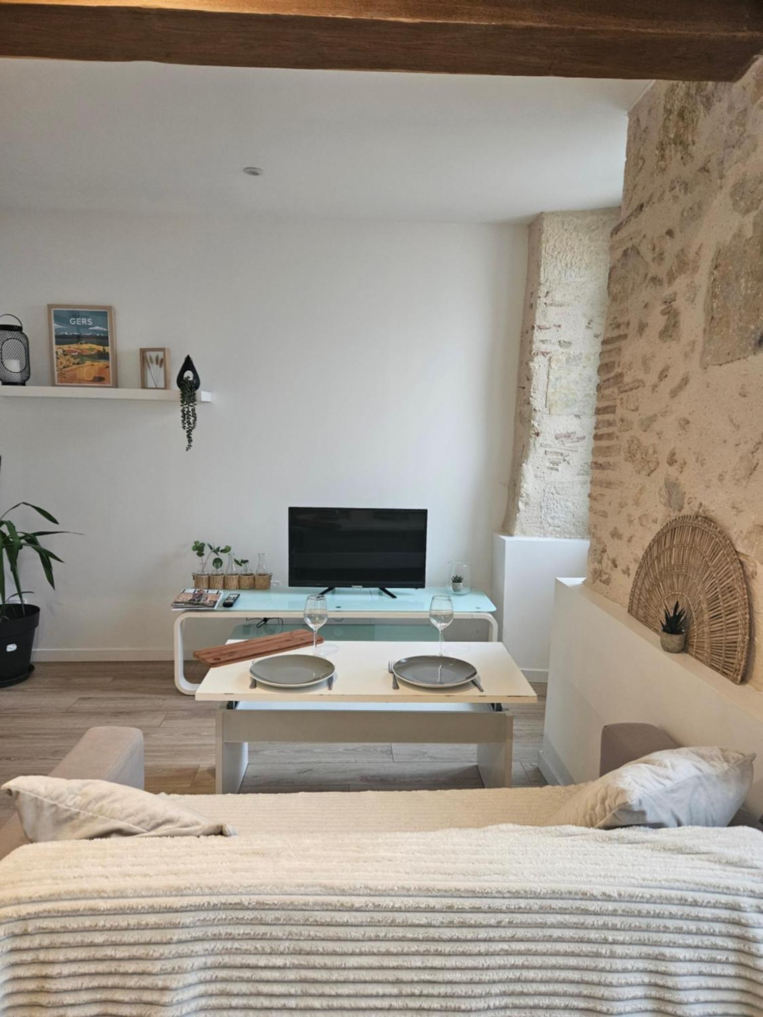 Appartement Centre Historique D'ออช ภายนอก รูปภาพ